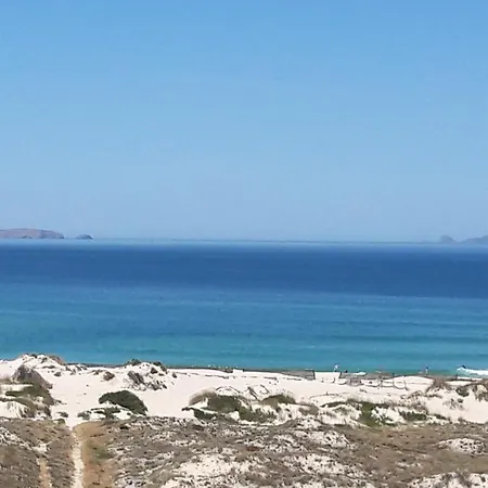 Maresia - Beachfront Apartment